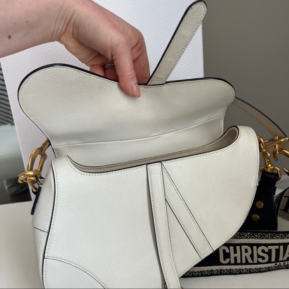 🕊SOLD! Dior saddle bag white leather (BAG ONLY) - Picture 7 of 15